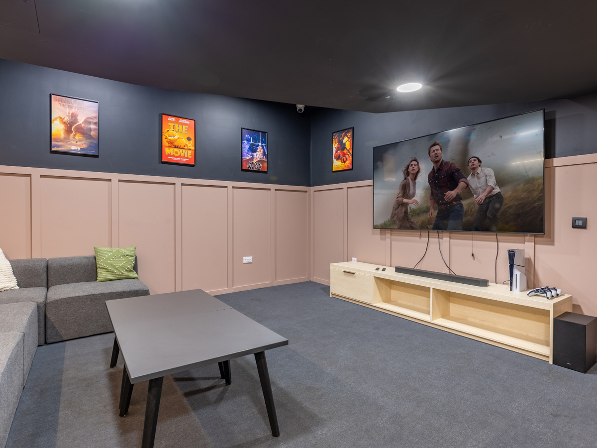 Hall - Stanley Studios - 2