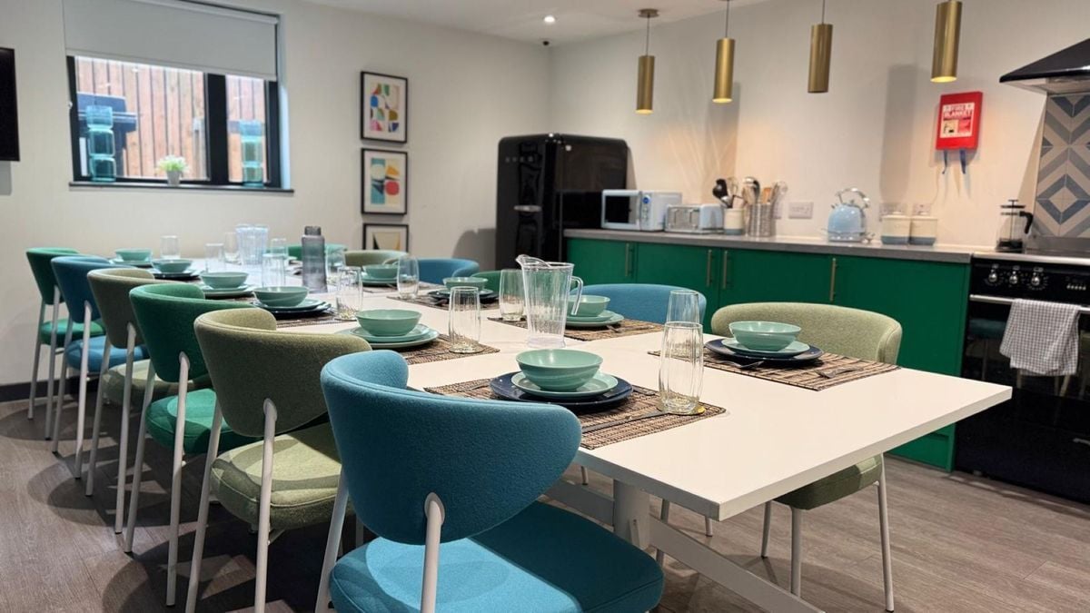 Hall - Sycamore House - 8