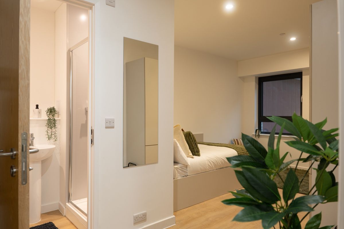 Hall - Telephone House - 11