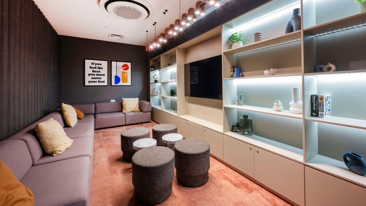 Hall - The Aspen - 7