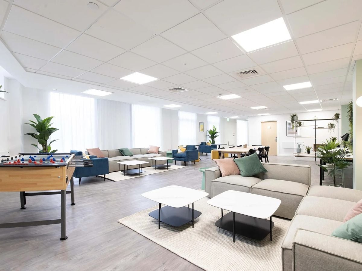 Hall - The Cavendish - 9