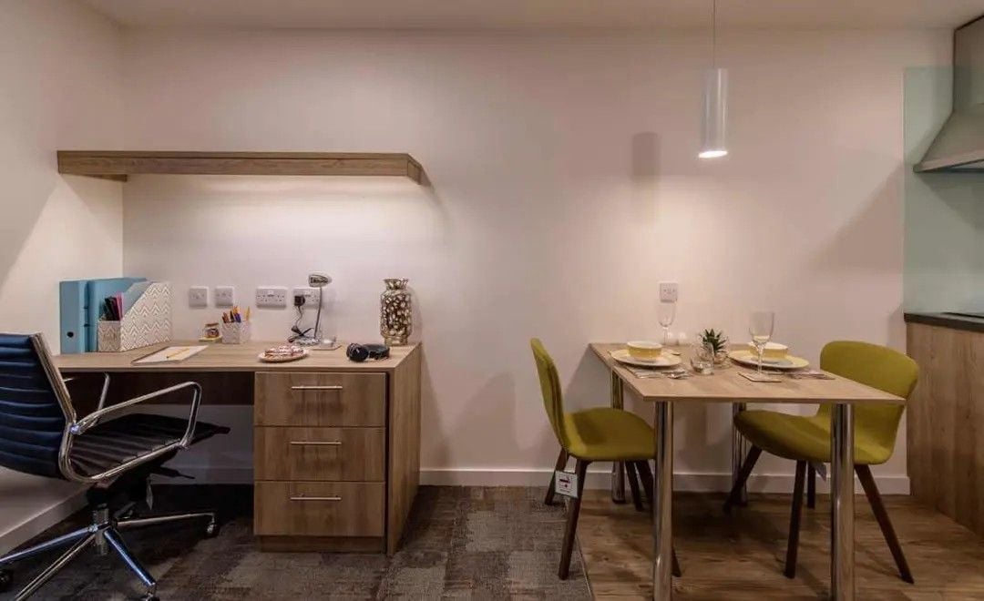 Hall - The Combworks - 1