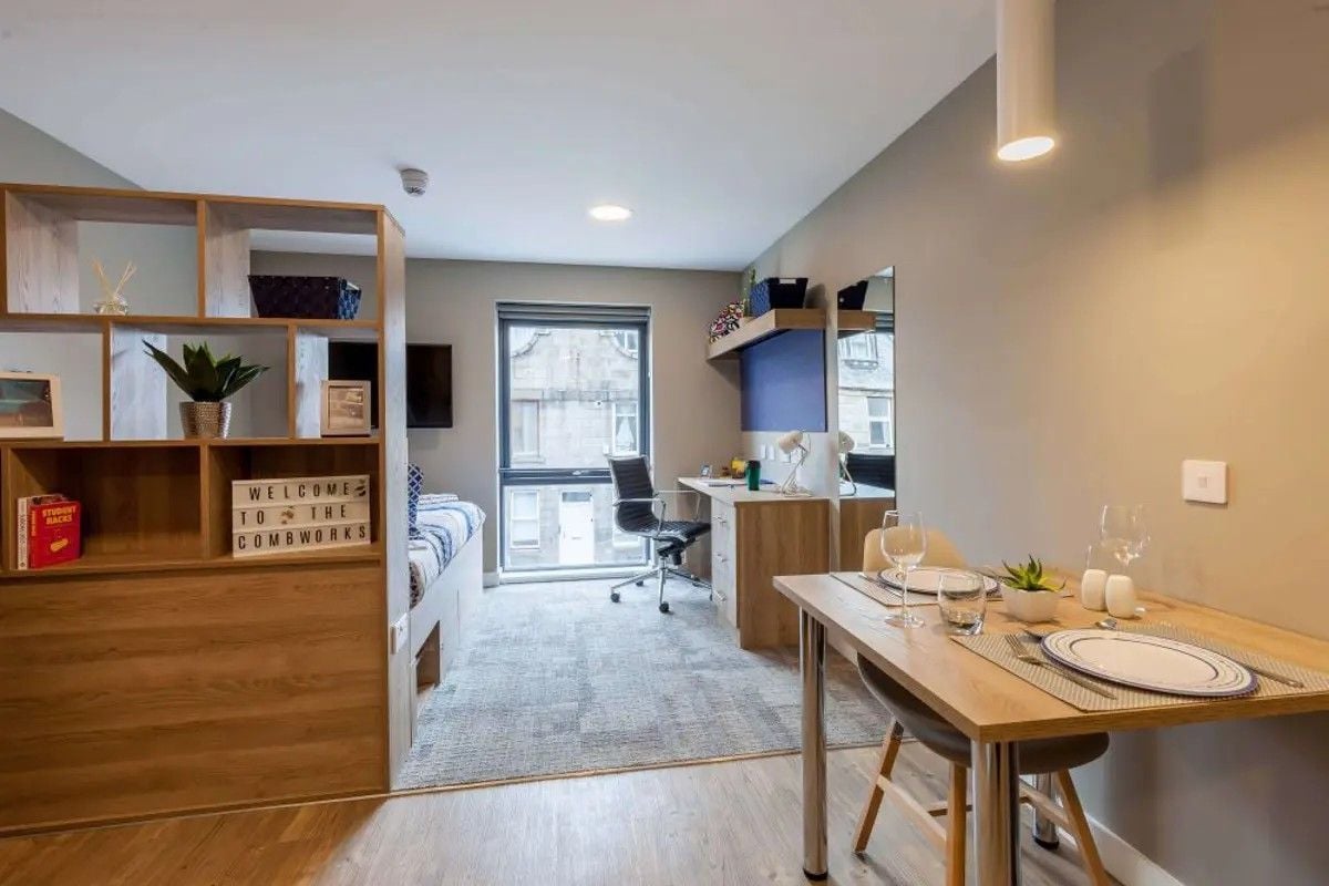 Hall - The Combworks - 3