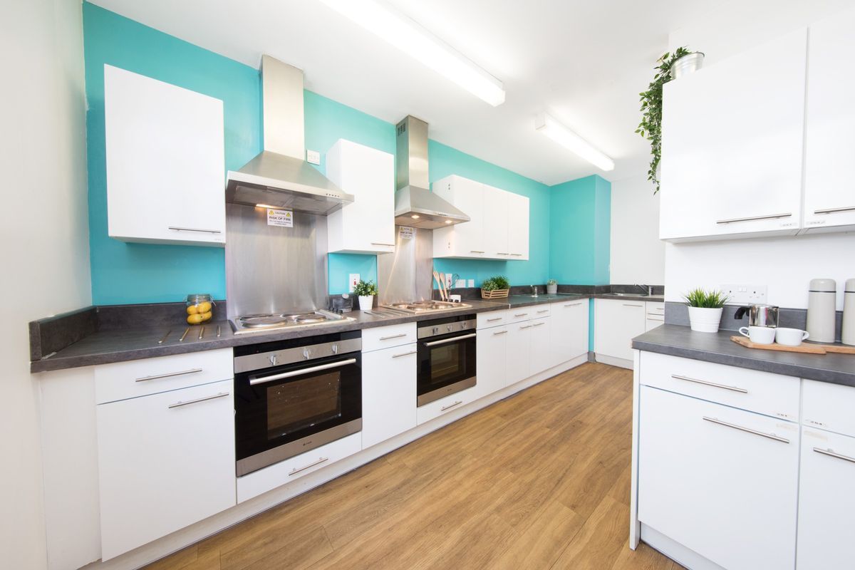 Cross Court House East London 46 Verified student reviews