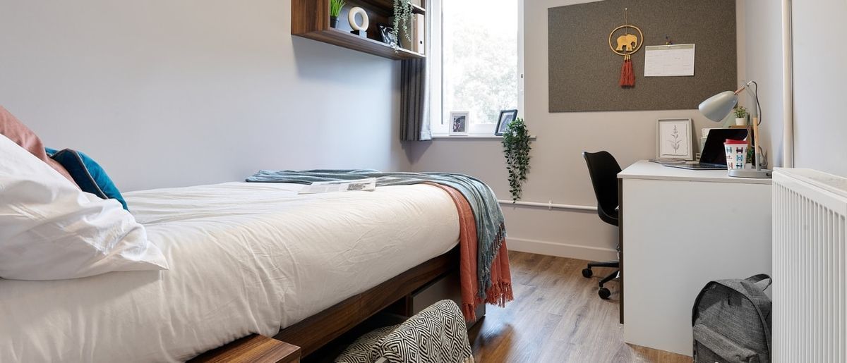 Hall - The Helix - 4