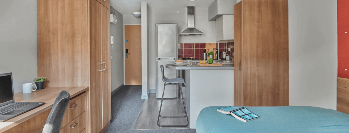 Hall - The Northfield - 6