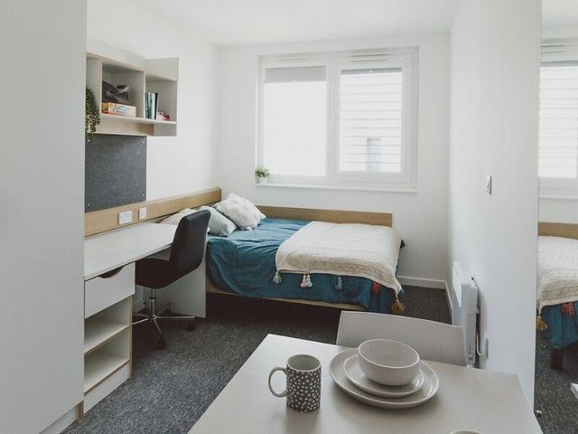 Hall - The Pastures - 2