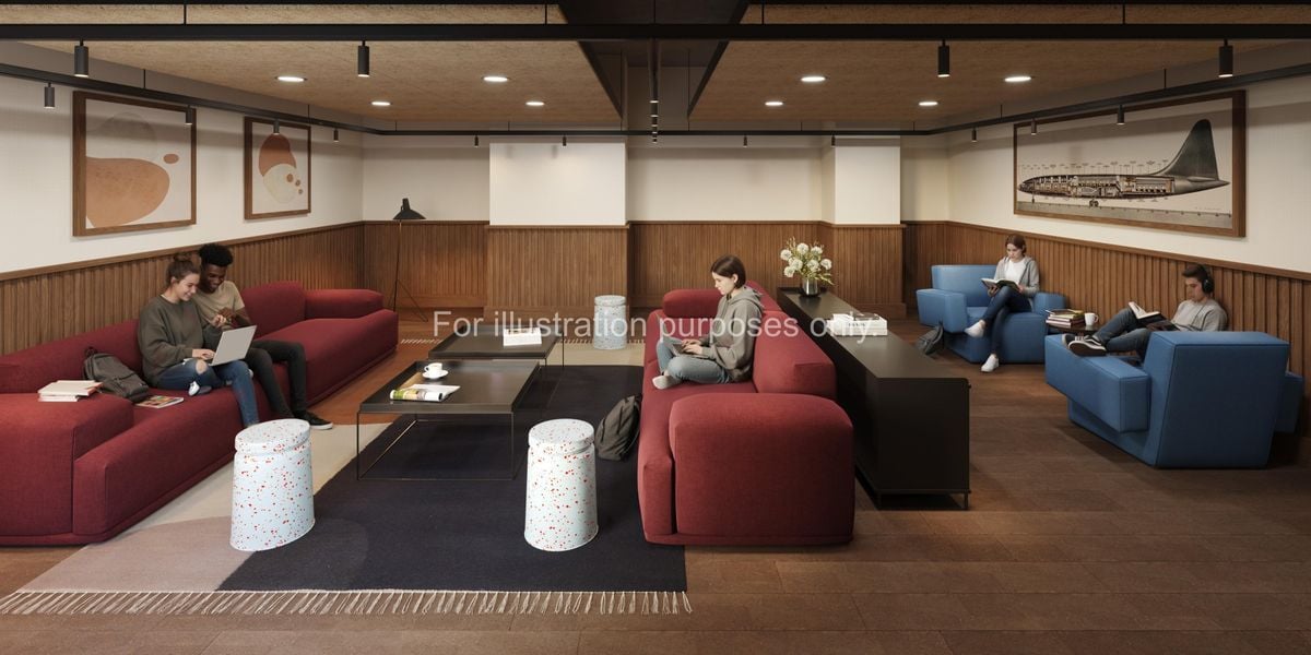 Hall - The Propeller Quarter - 8