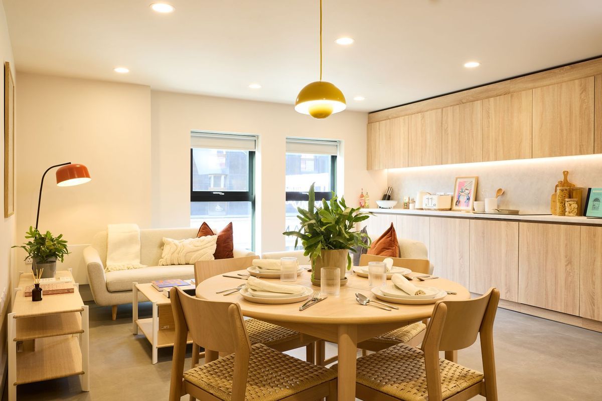 Hall - The Store House - 2