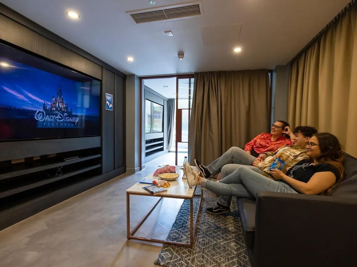 Hall The Valentine - London - 7