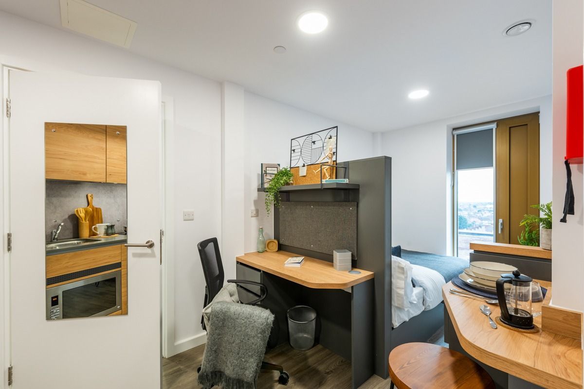 Hall The Valentine - London - 9