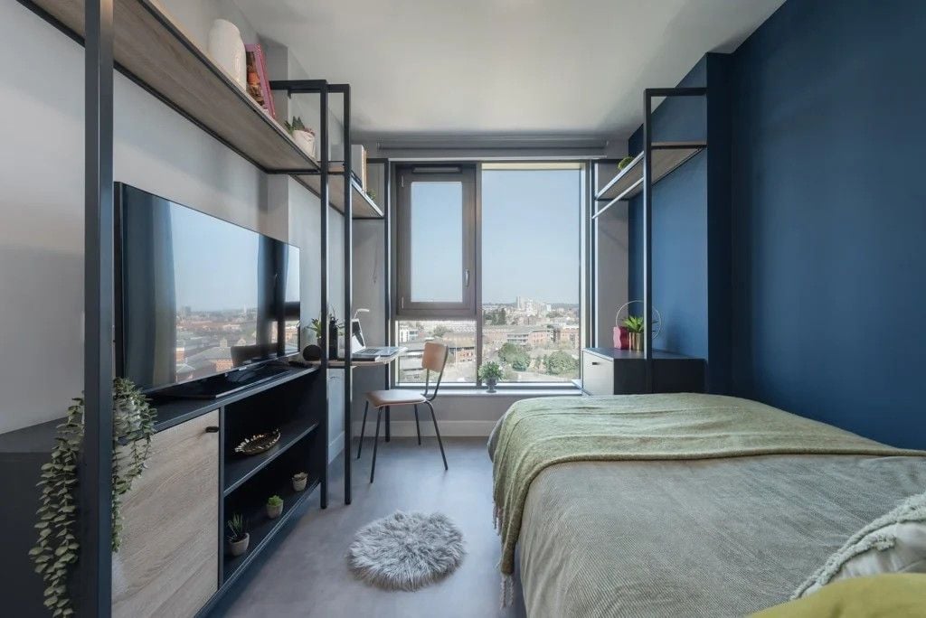 Hall The Vantage - 7