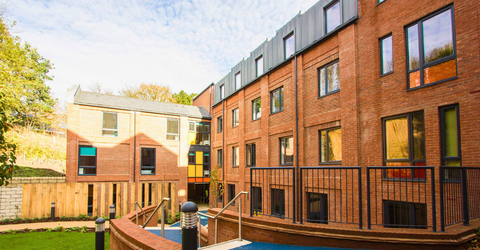 Hall - The Village at The Viaduct - 7