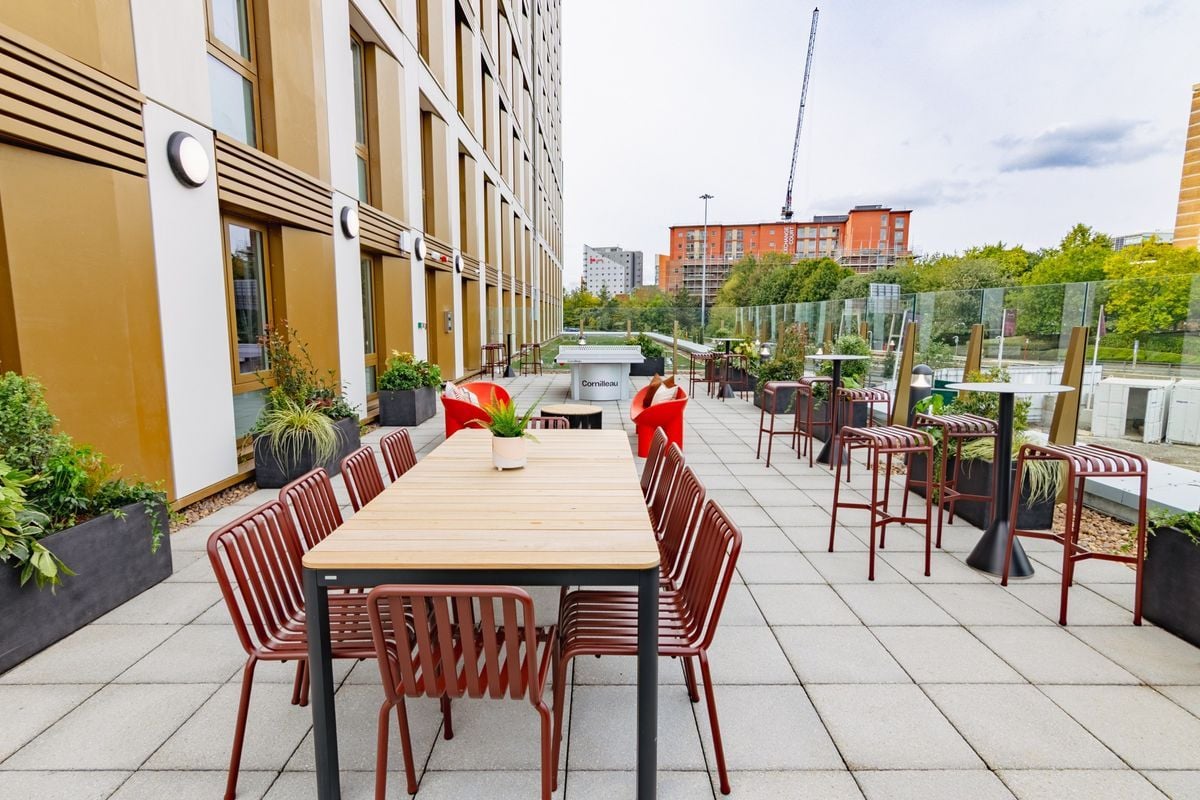 Hall - Threadworks - 8