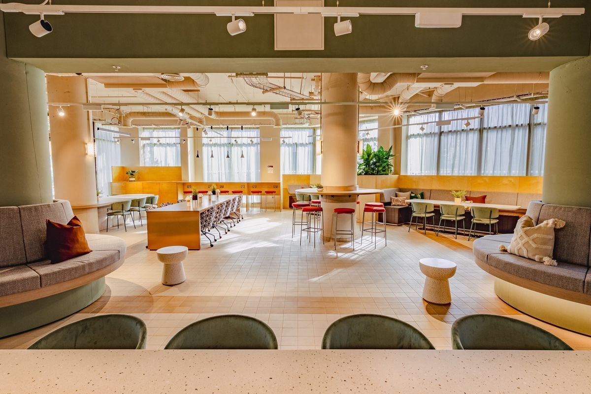 Hall - Threadworks - 4