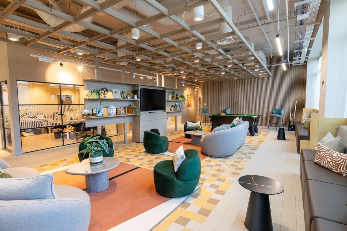 Hall - Threadworks - 14