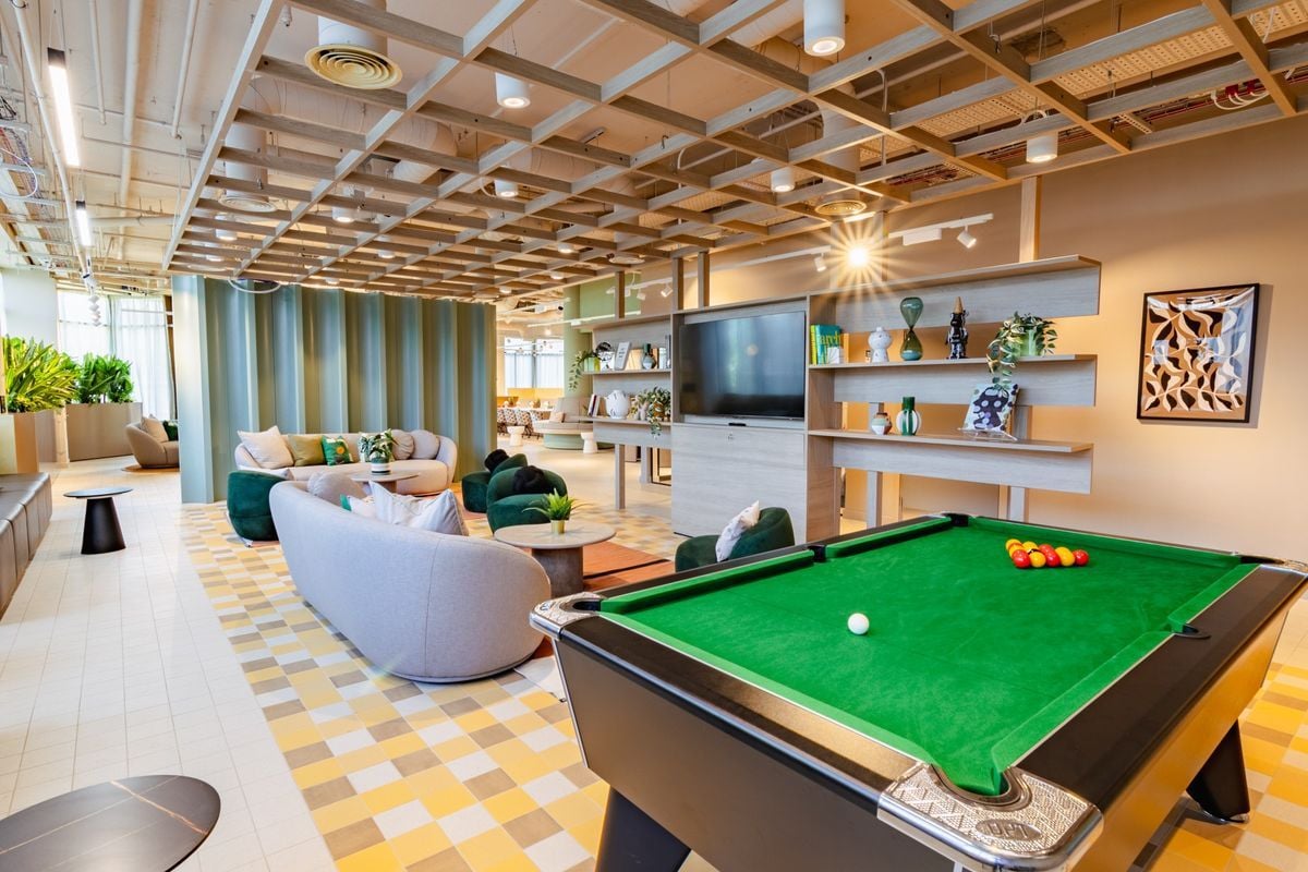 Hall - Threadworks - 1