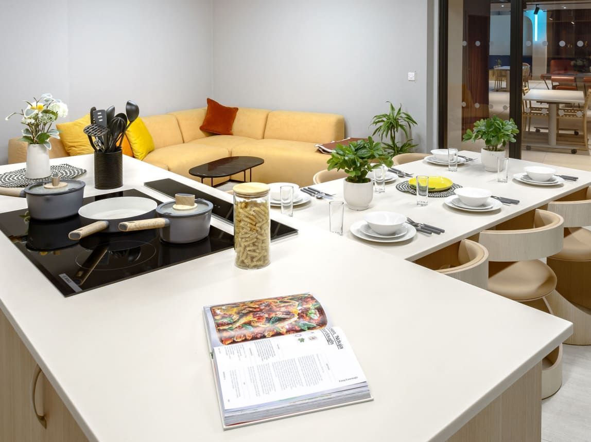 Hall - True Nottingham - 2