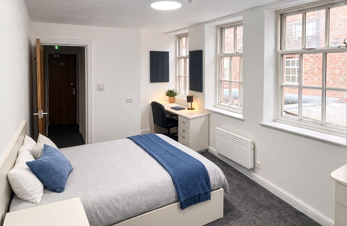 Hall Truro Sheffield - 0