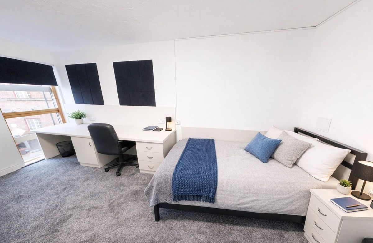 Hall Truro Sheffield - 4