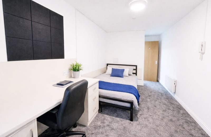 Hall Truro Sheffield - 2