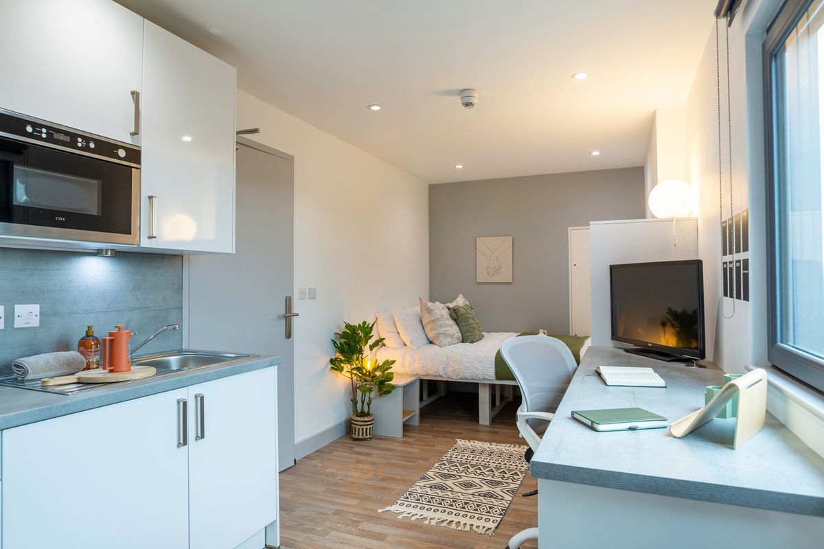 Hall - Union Square - 6