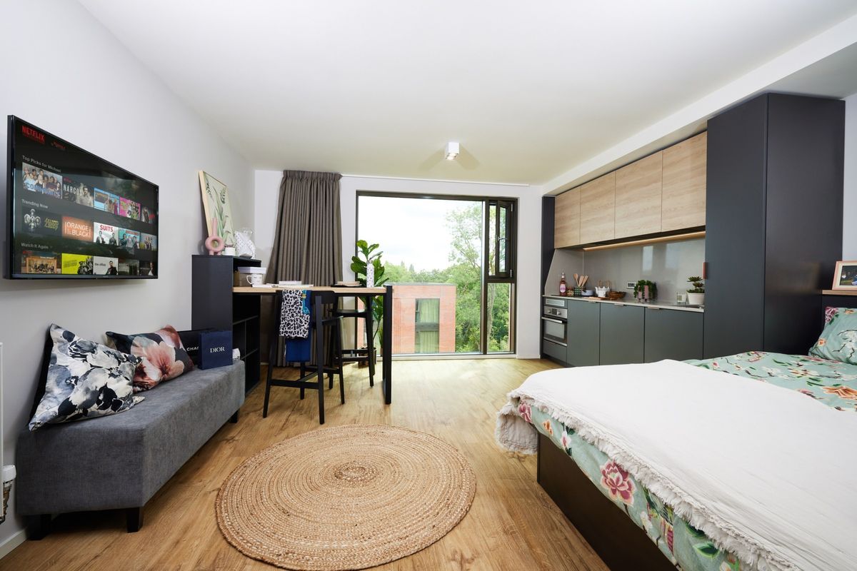 Hall - Vita Student Birmingham - Pebble Mill - 7