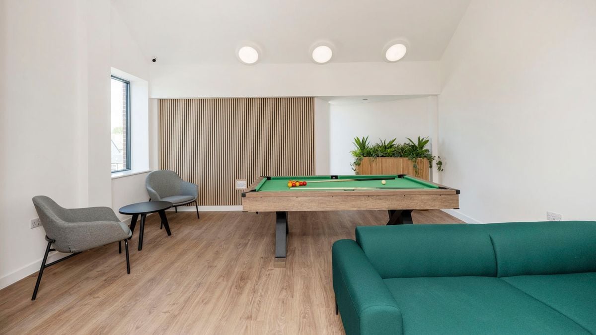 Hall - Waterloo House - 2