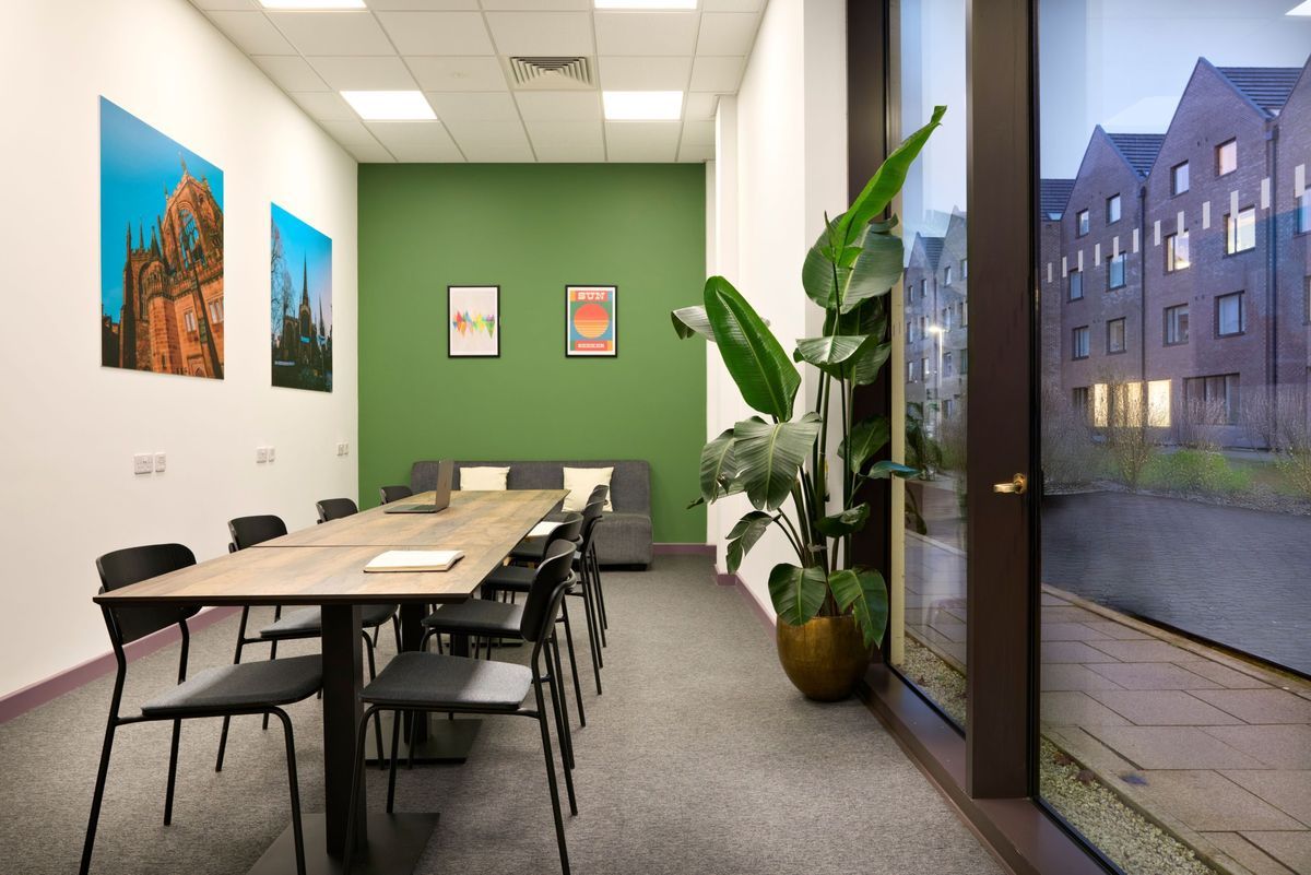Hall Westwood Student Mews - 8
