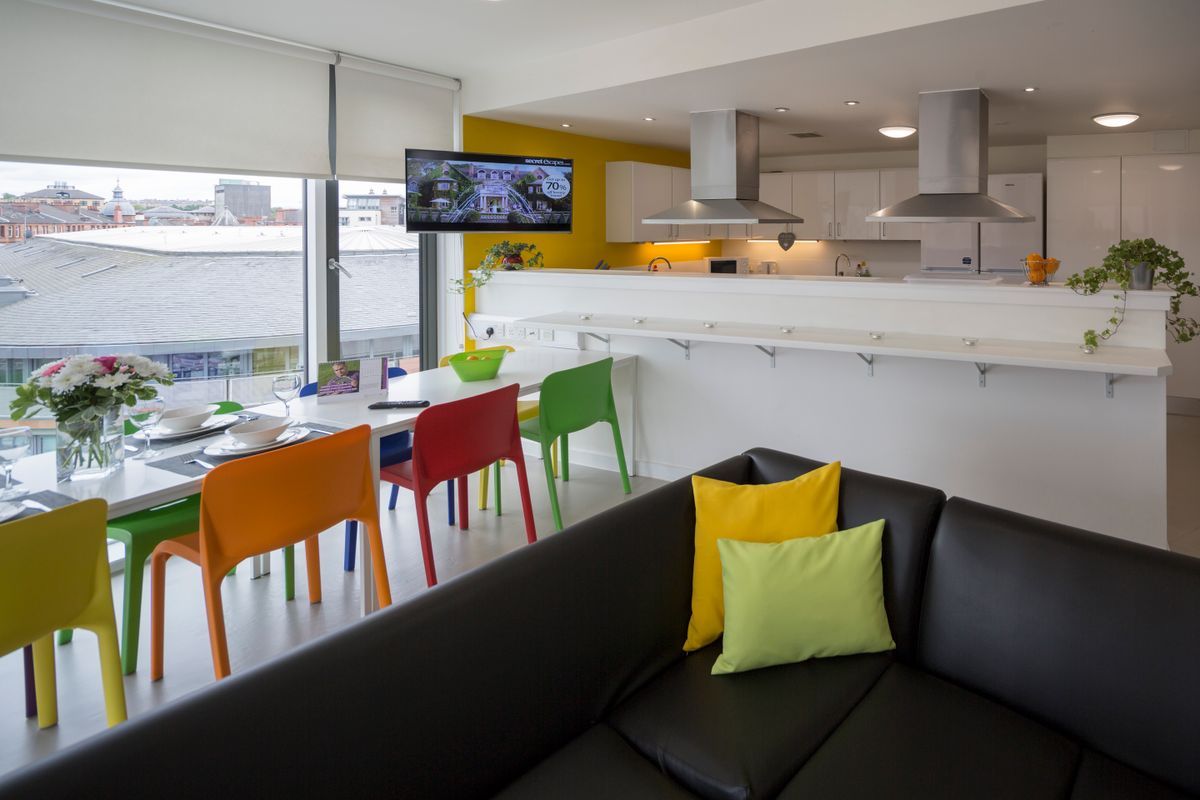 Hall Hyndland House - 1