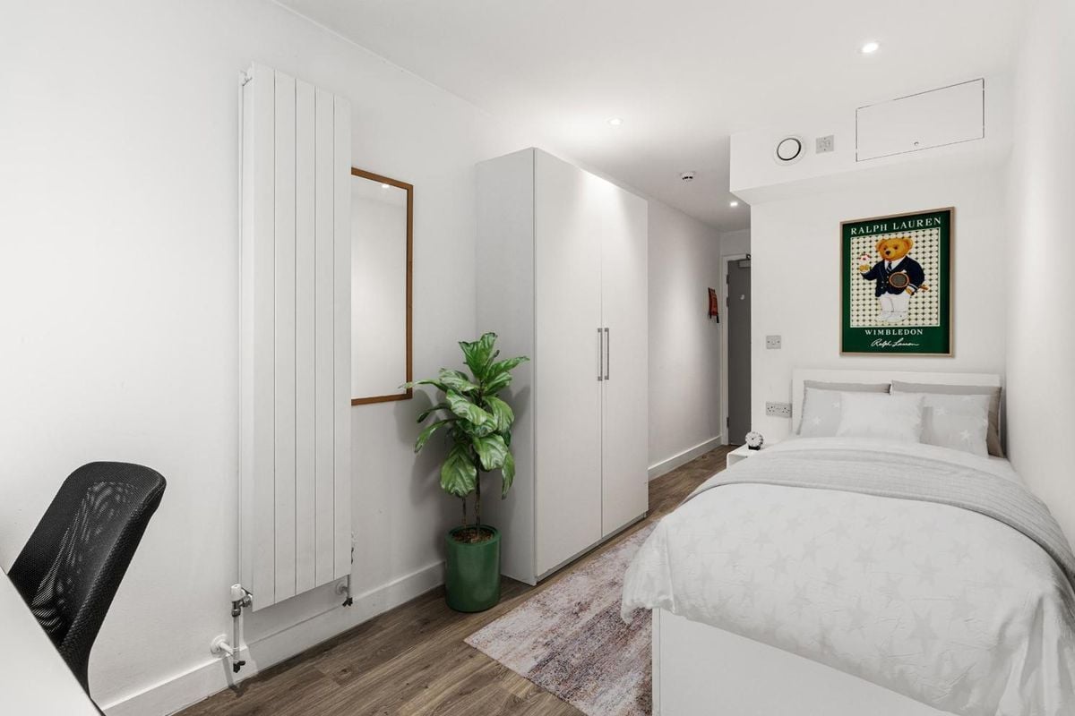 Hall Chapter Aldgate - 5