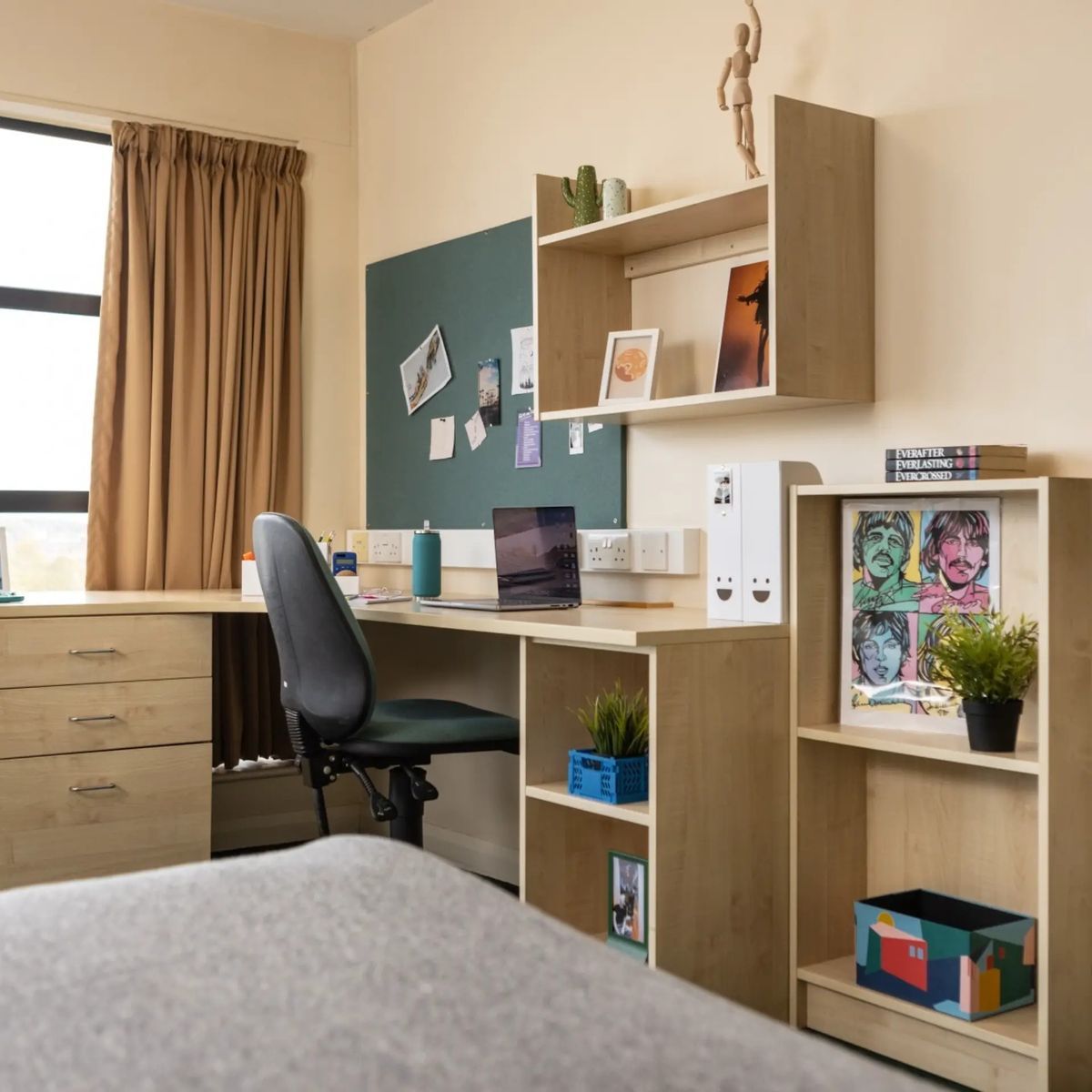 Hall - Newport Student Village - 9