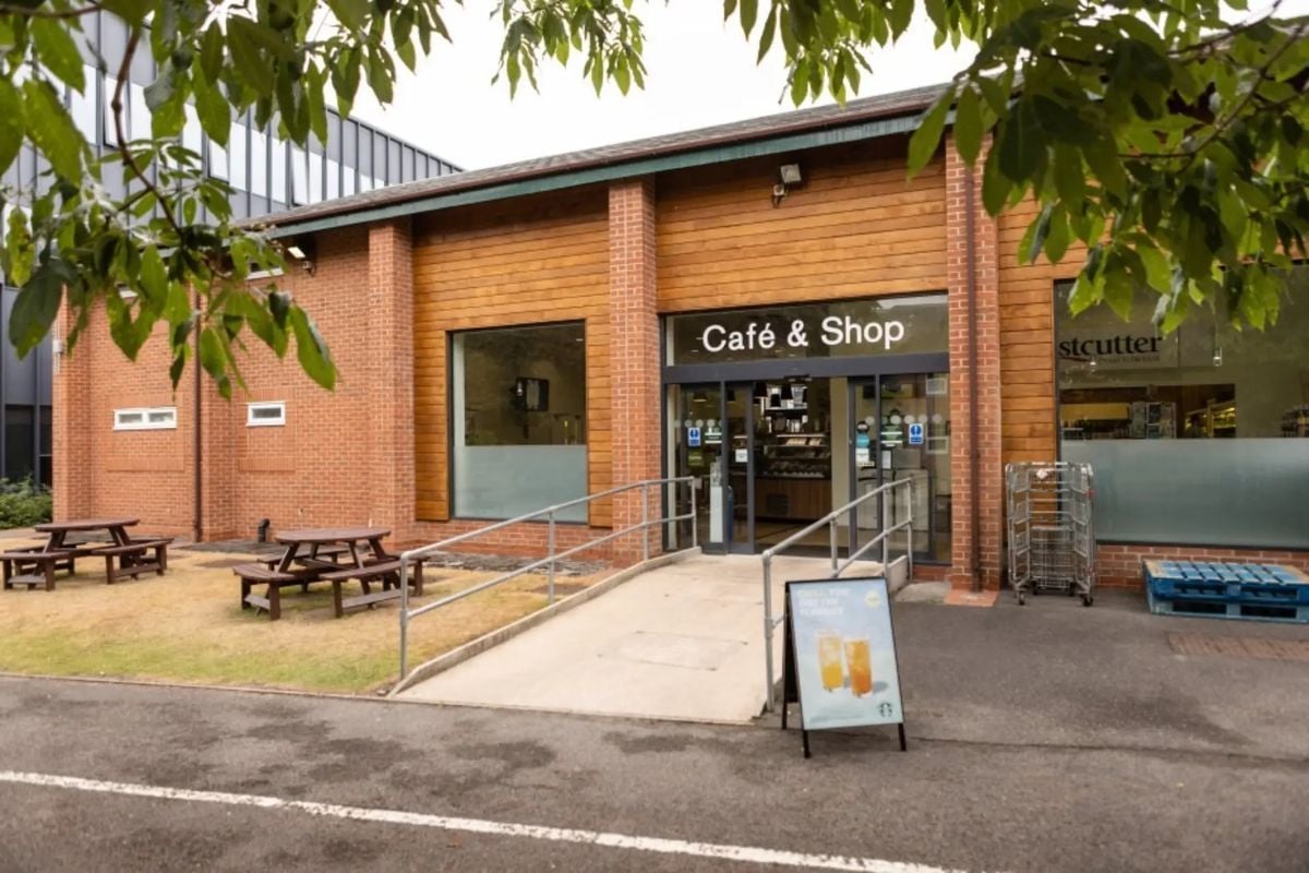 Hall - Bonington Student Village - 4