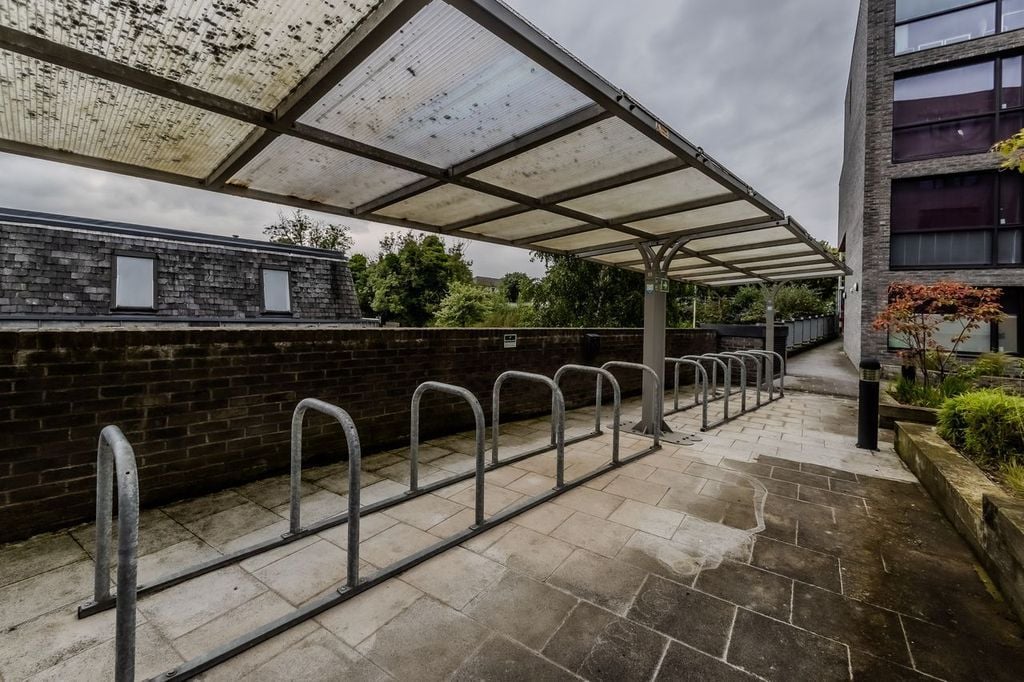 Hall Powis Place - 6