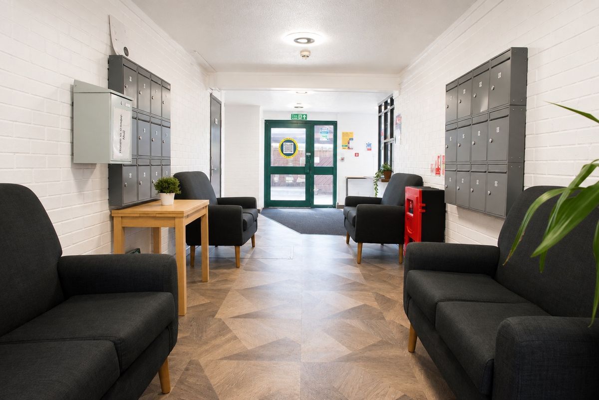 Hall - Albion House - 3