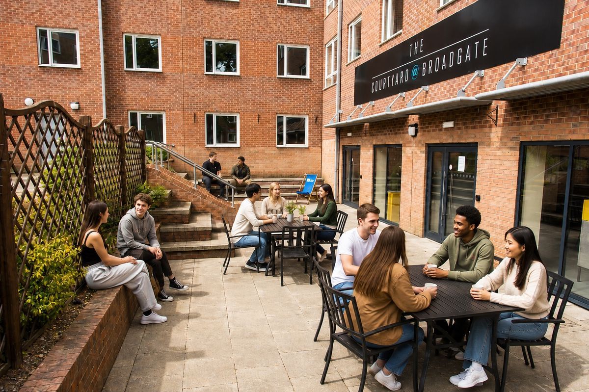 Hall - Broadgate Park - 9
