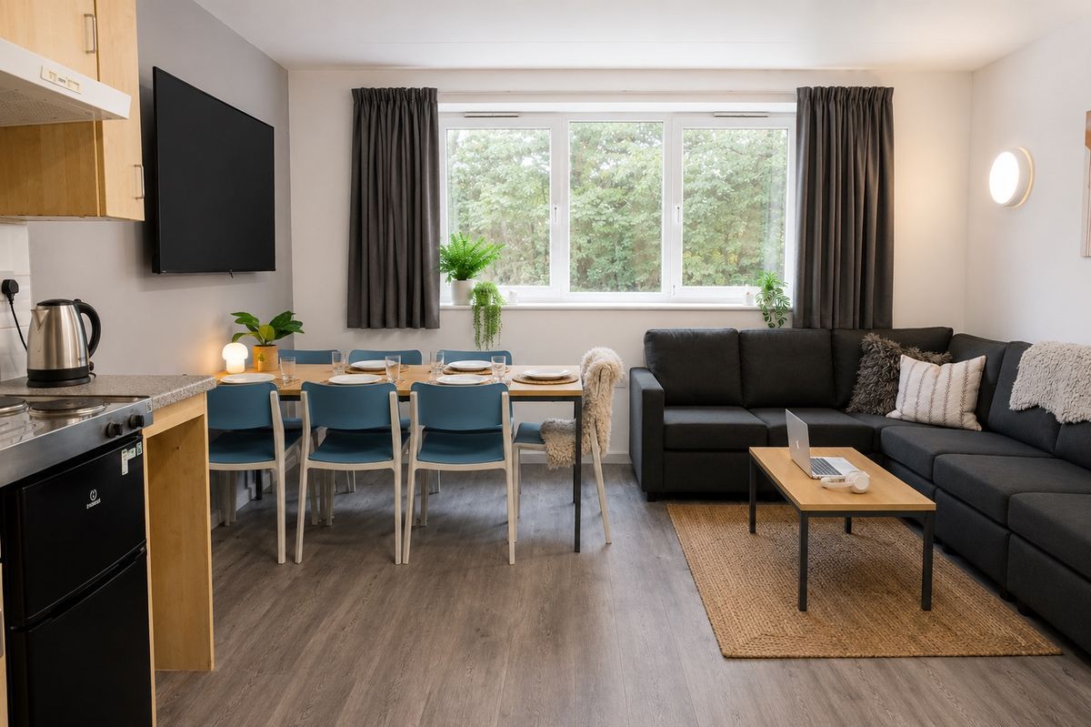 Hall - Broadgate Park - 4