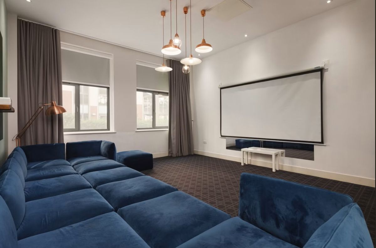Merchant Apartments - 6