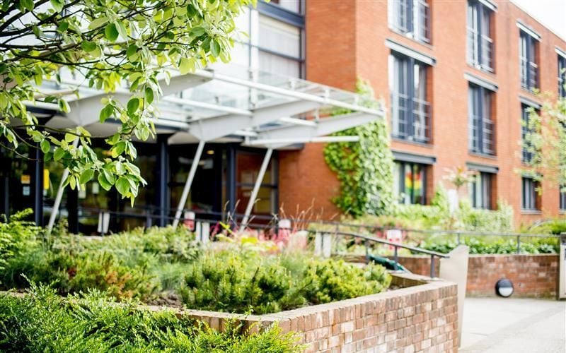 credit: https://www.nottingham.ac.uk/accommodation/options/newark-hall-1