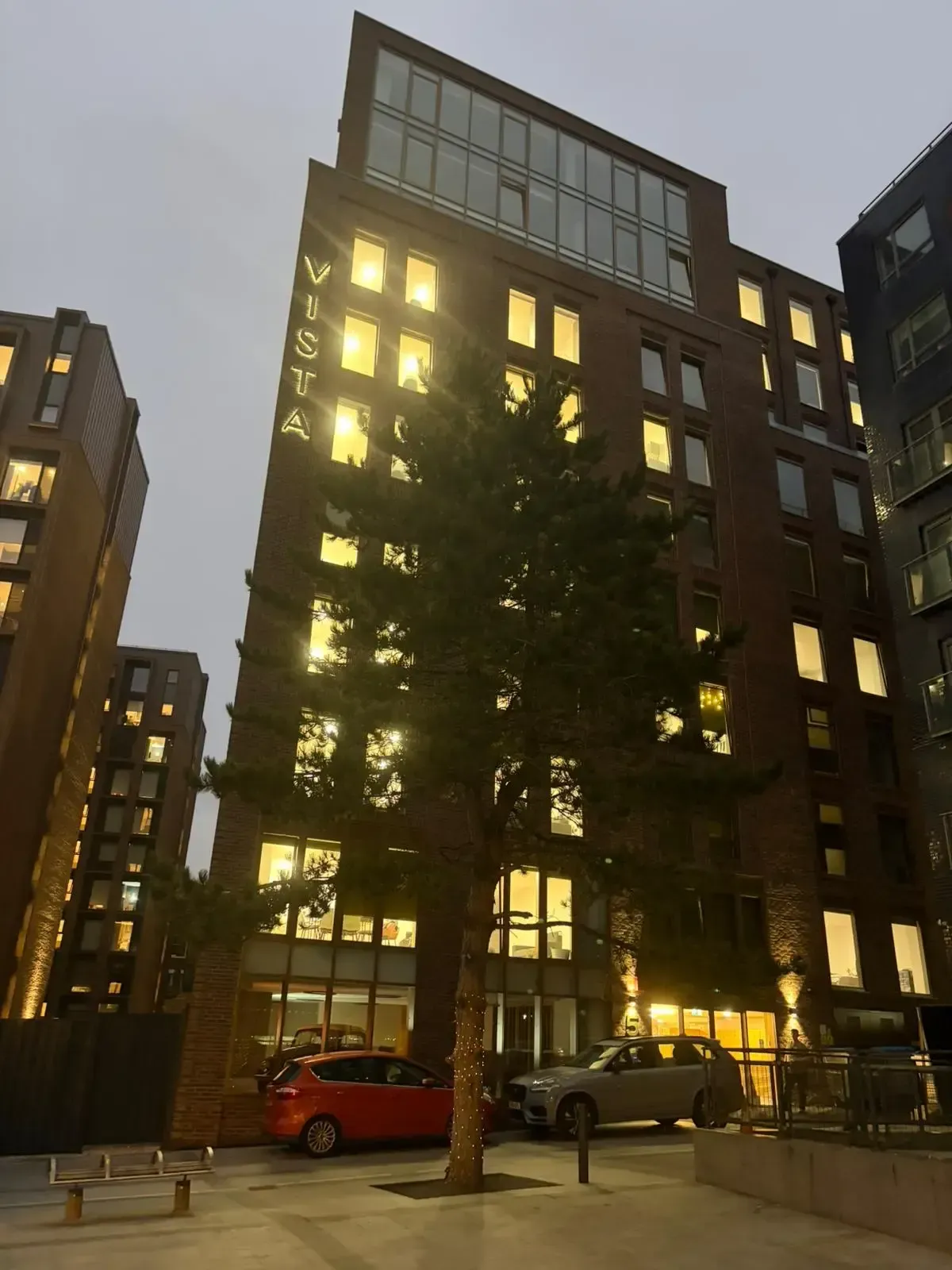 credit: https://vistasquare.co.uk/wp-content/webp-express/webp-images/uploads/2023/10/20241117_131041-1-2048x1536.jpg.webp