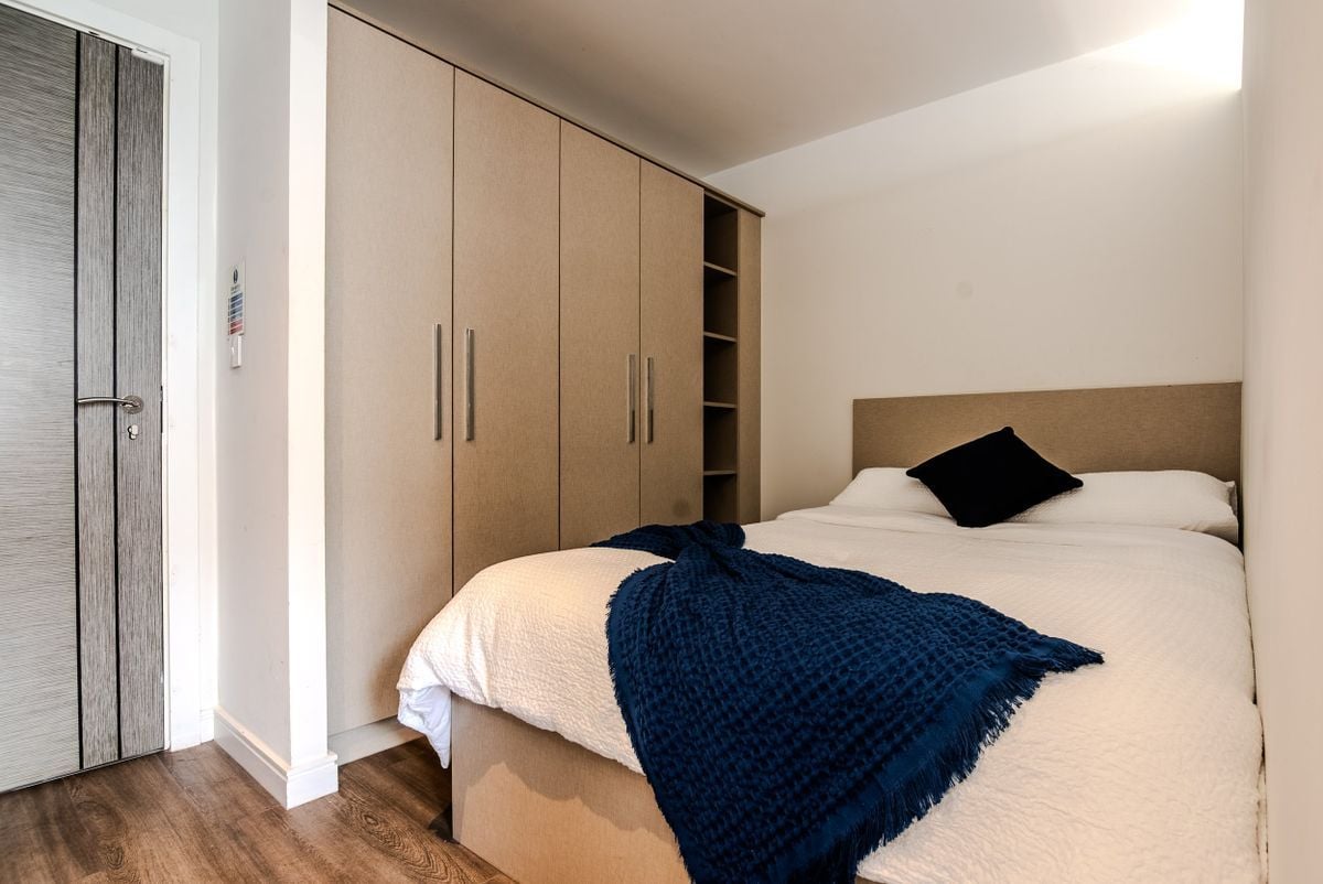 credit: https://www.redwoodco-living.co.uk/properties/welcome-to-cassaton-house-luxury-student-living-in-the-heart-of-sunderland