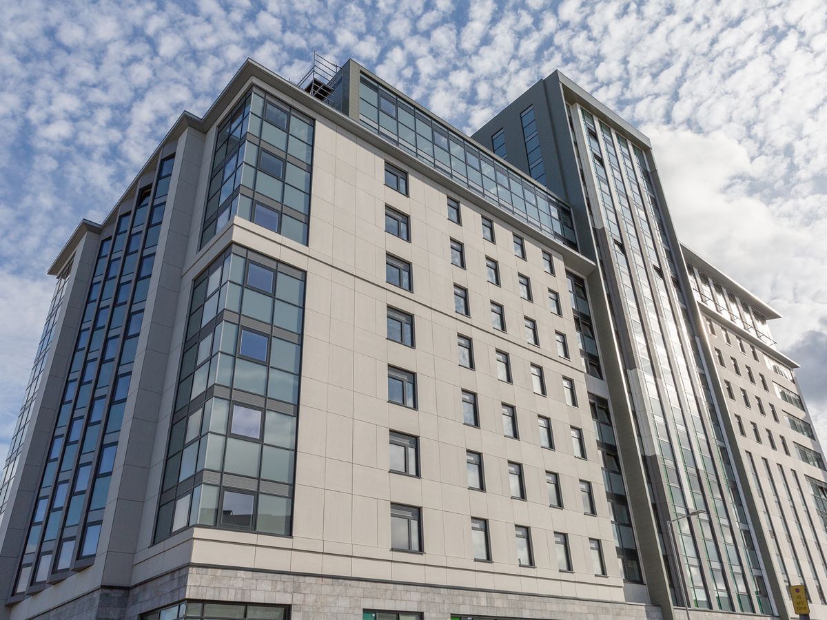 credit: https://prestigestudentliving.com/student-accommodation/plymouth/saltwater-place