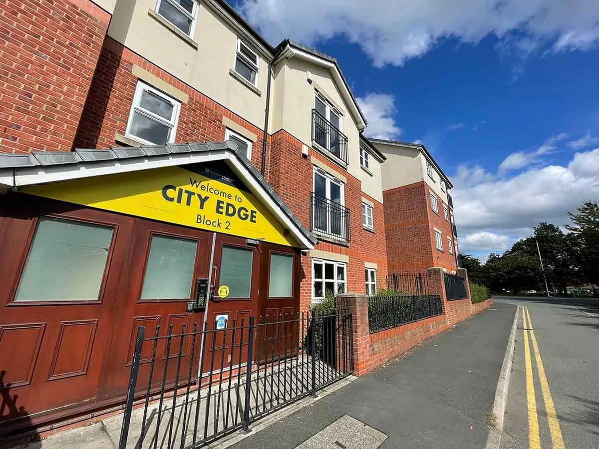 credit: https://www.mansionstudent.co.uk/student-accommodation/manchester/mcr-city-edge