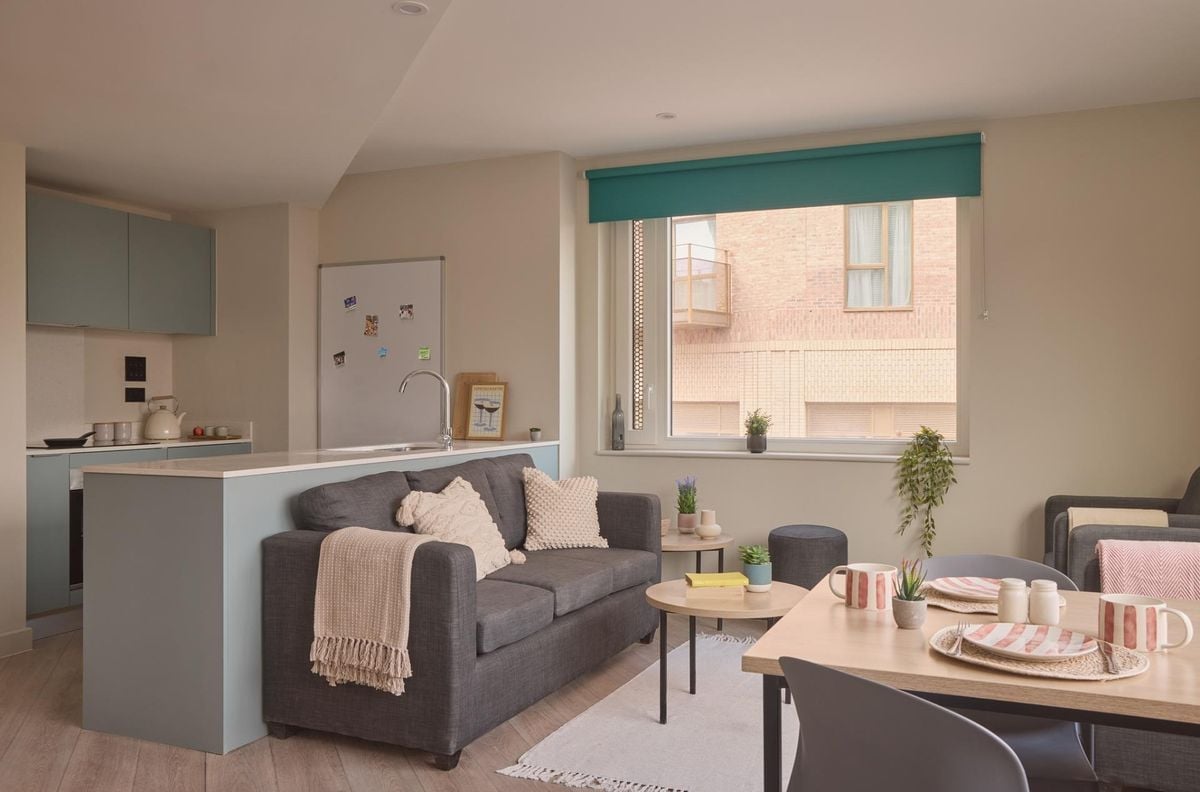 credit: https://prestigestudentliving.com/student-accommodation/london/ark-canning-town