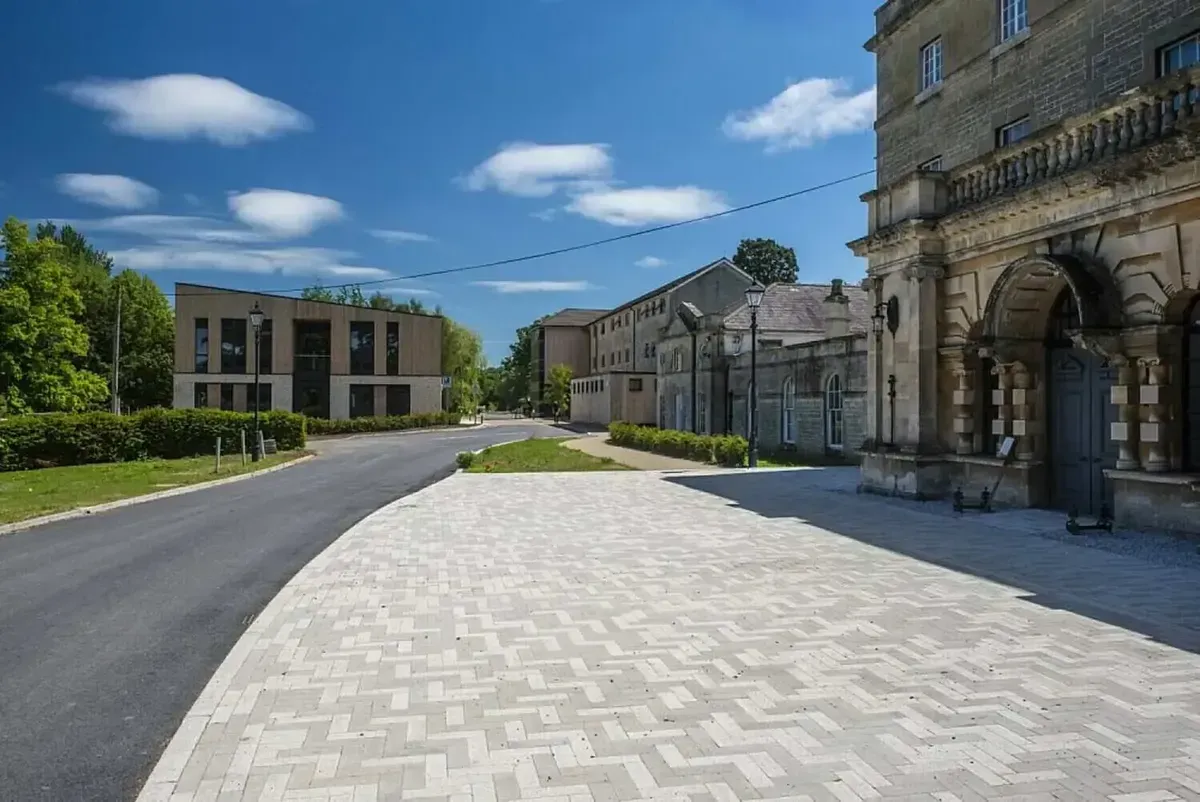 credit: https://www.wiltshire.ac.uk/wp-content/uploads/2024/09/Lackham-Accommodation-10.webp