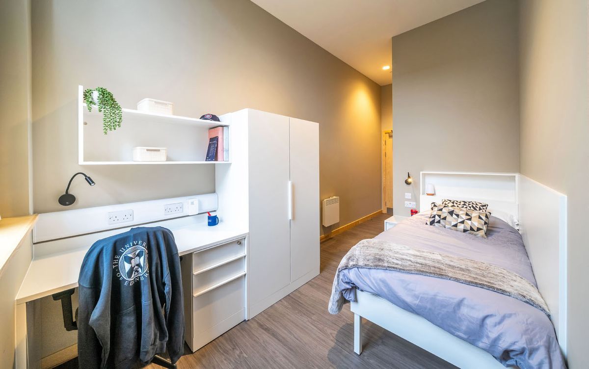 credit: https://www.accom.ed.ac.uk/our-accommodation/mcleod-street/