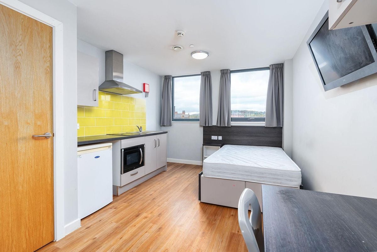 credit: https://studentfm.co.uk/wp-content/uploads/2025/09/9376519.jpg