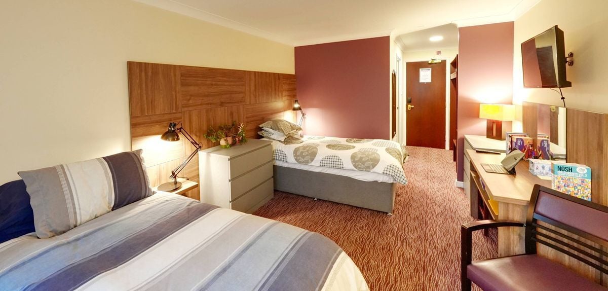 credit: https://www.buckingham.ac.uk/accommodation/mount-pleasant-campus/