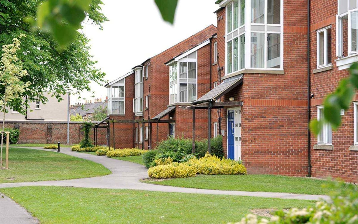 credit: https://pxl-yorksjacuk.terminalfour.net/1600x1000/filters:quality(35)/prod01/yorksjacuk/media/content-assets/safe-images/1600-x-1000/the-grange-hero.jpg