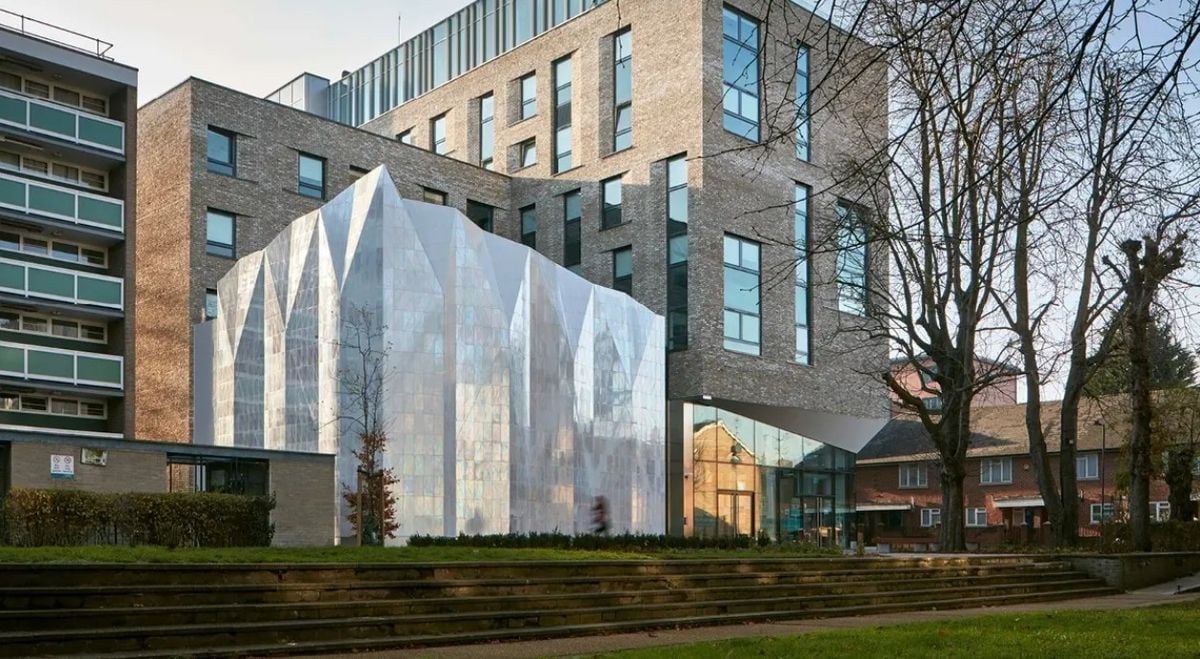 credit: https://www.mezzino.com/property/town-hall-camberwell/